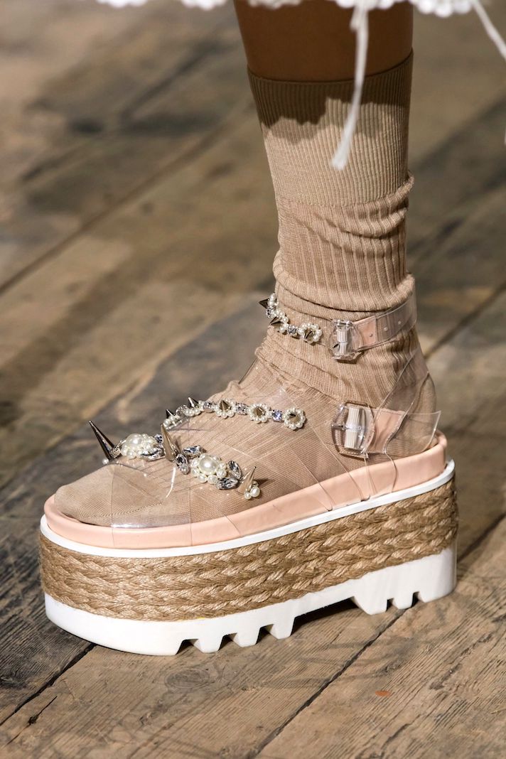 STYLECASTER | 2020 Sandal Trends