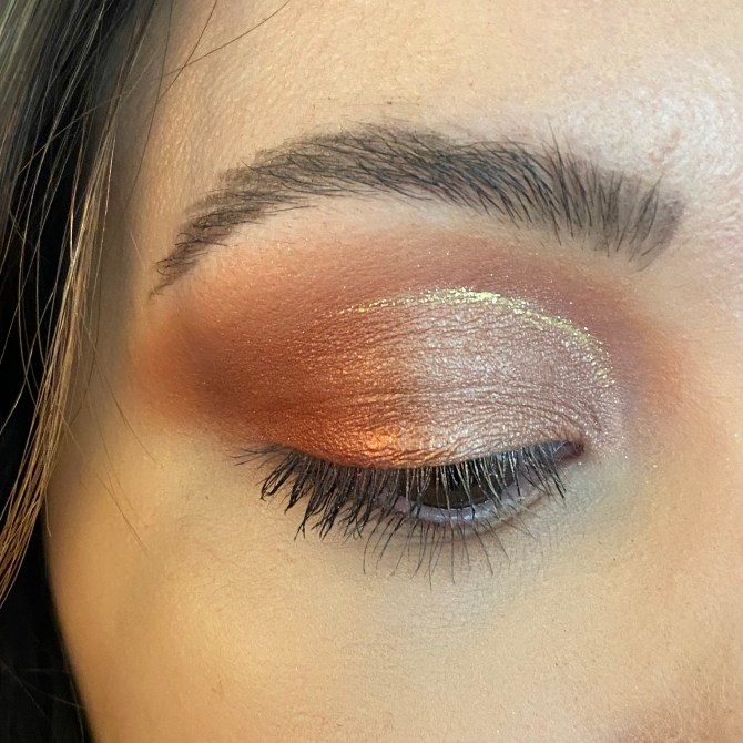 Step6-how-to-apply-cut-crease-eyeshadow