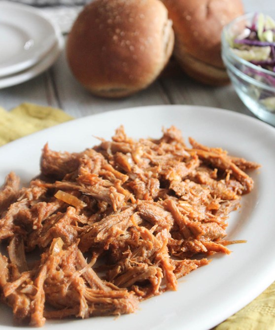 STYLECASTER | Super Bowl Slow-Cooker Recipes