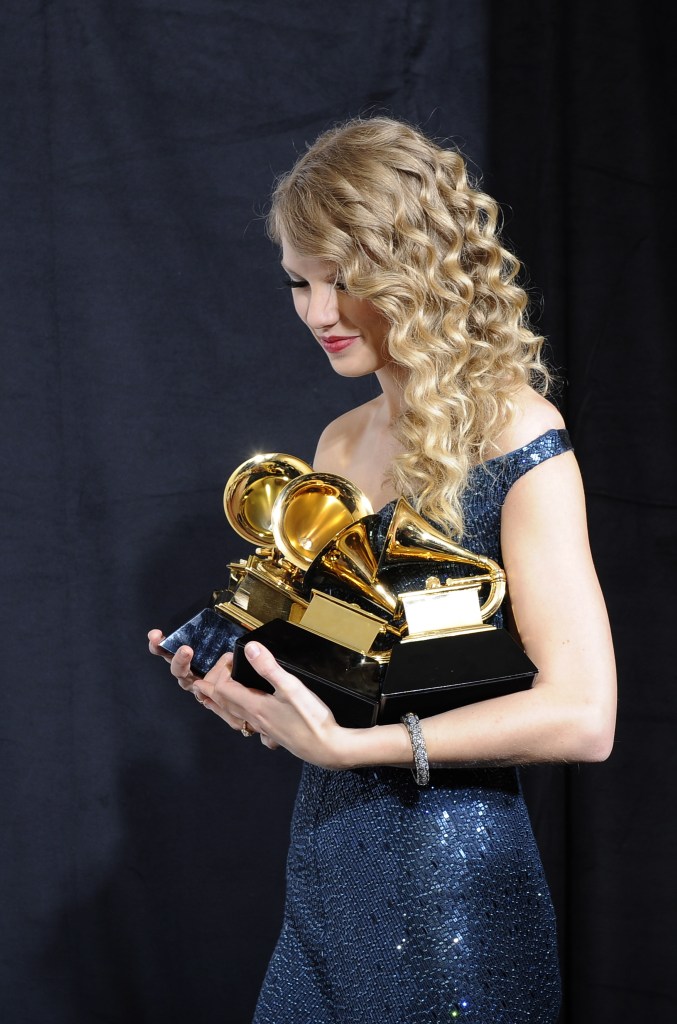 Taylor Swift 2010 Grammys