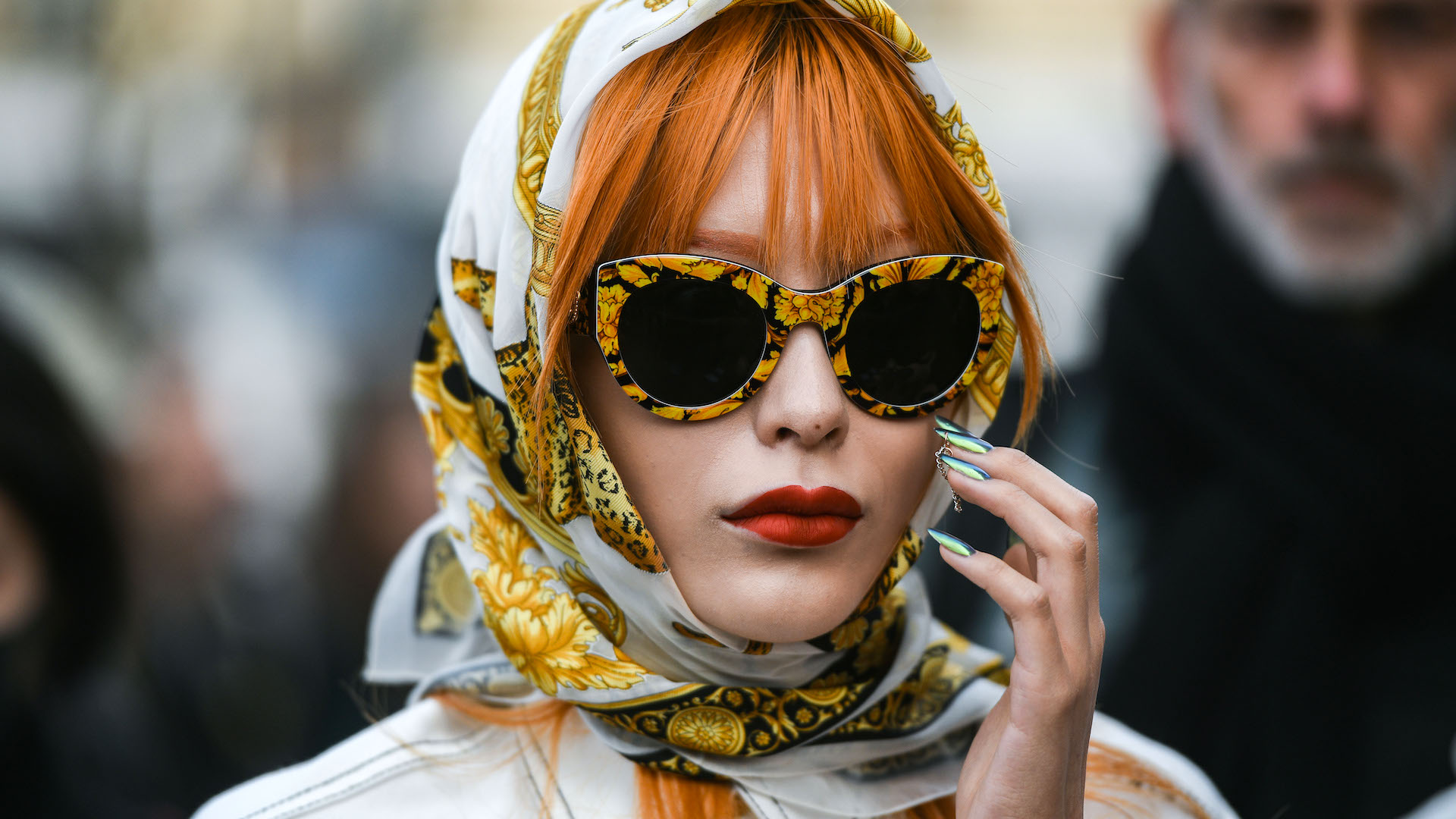 Street Style, Sunglasses and Scarf
