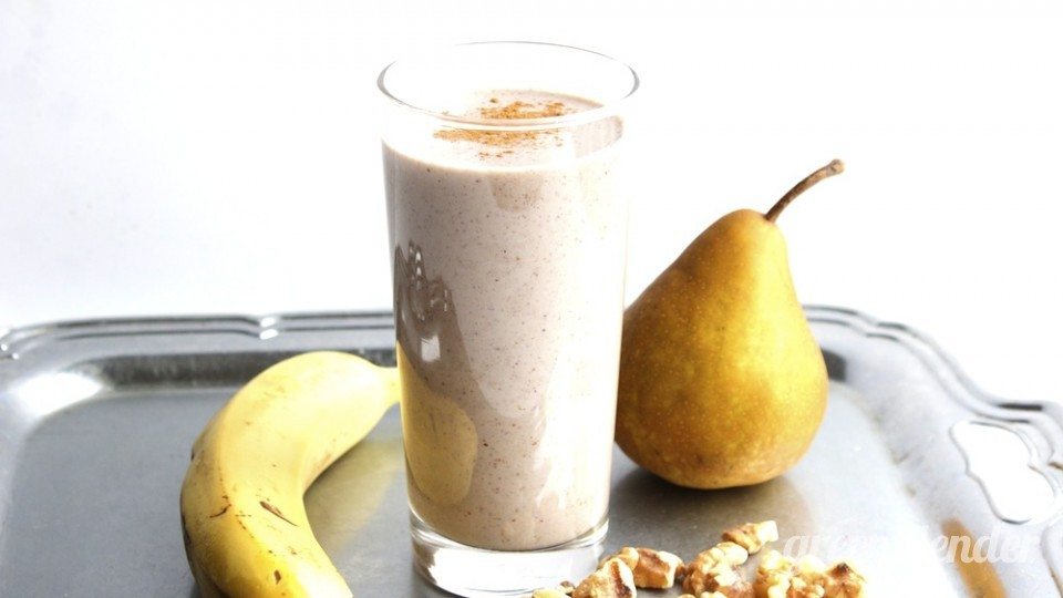 STYLECASTER | energizing smoothie recipes | acai pear with cinnamon smoothie