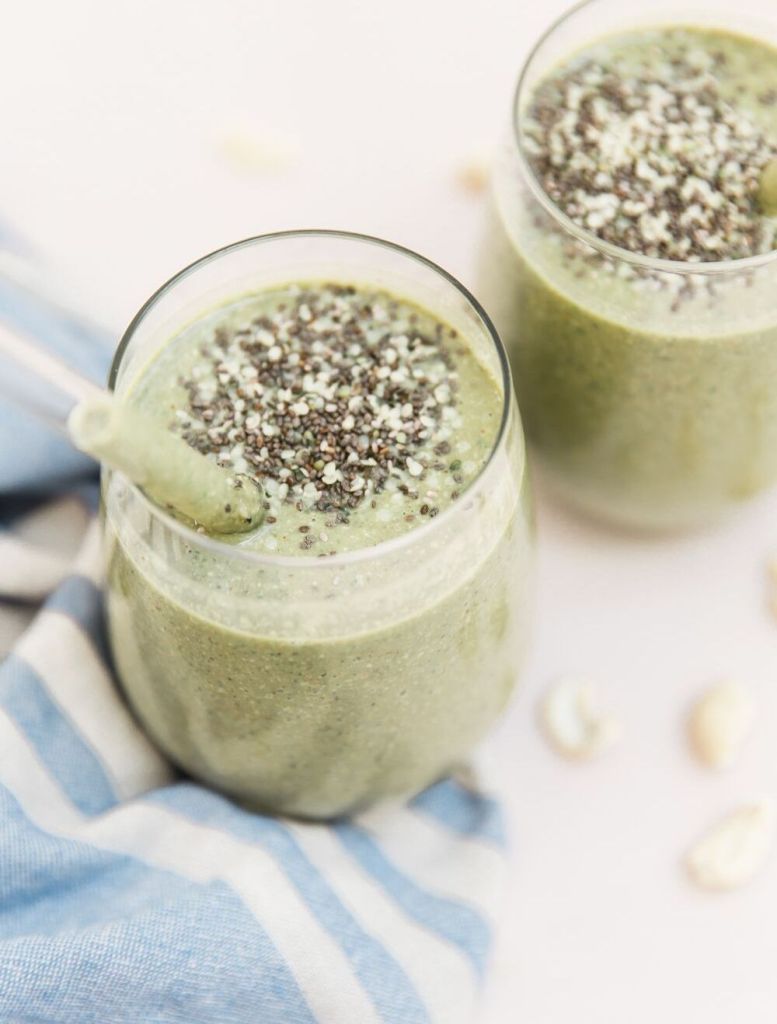 STYLECASTER | energizing smoothies | banana mango spinach smoothie