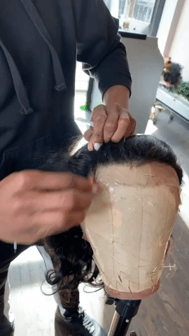 how to pluck wig hair
