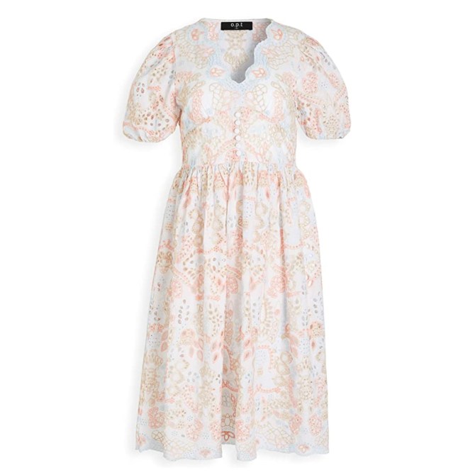 STYLECASTER | princesscore dress trend