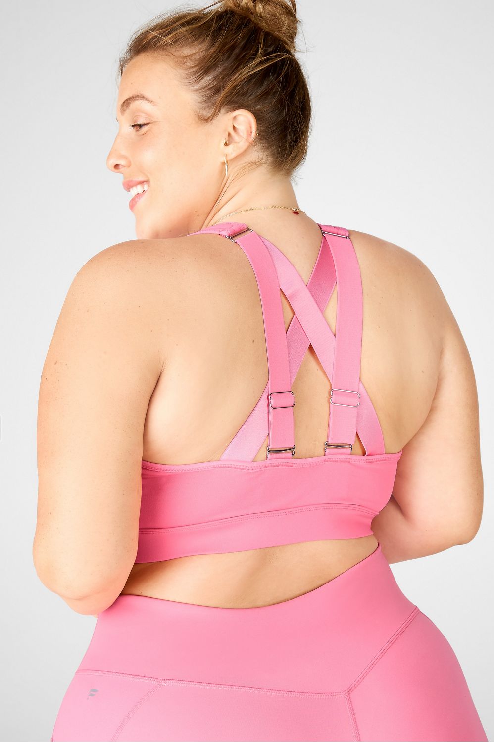 Fabletics bell sports bra plus size