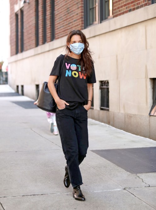 STYLECASTER | Katie Holmes Old Navy Vote Tee