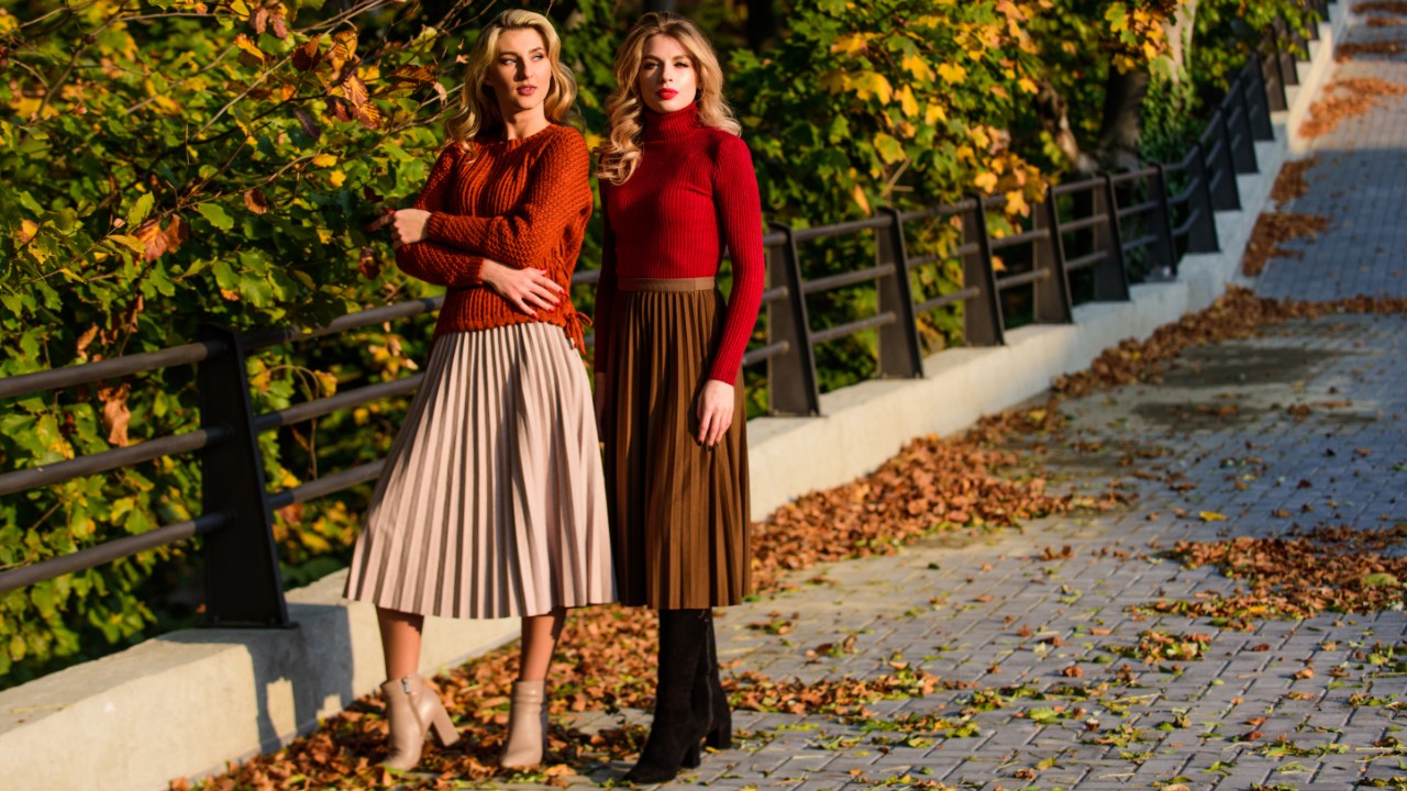 Best Women's High-Waisted & Pleated A-Line Swing Skirts