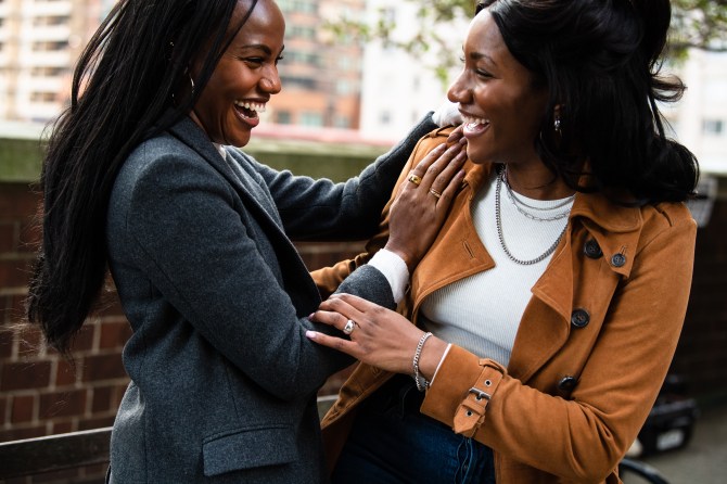 STYLECASTER | Mejuri Curb Chain Collection