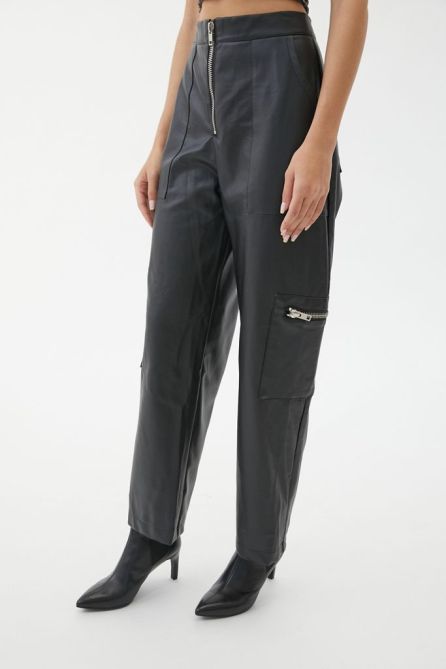 STYLECASTER | How To Style Leather Pants