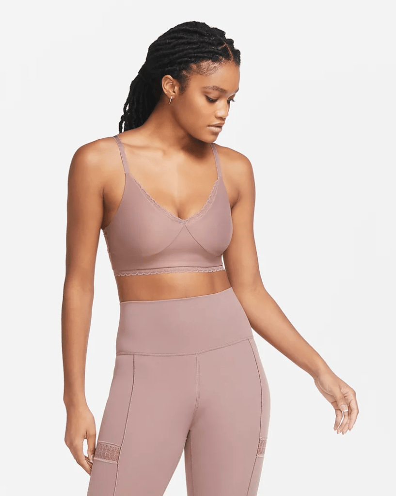 nike indy luxe sports bra
