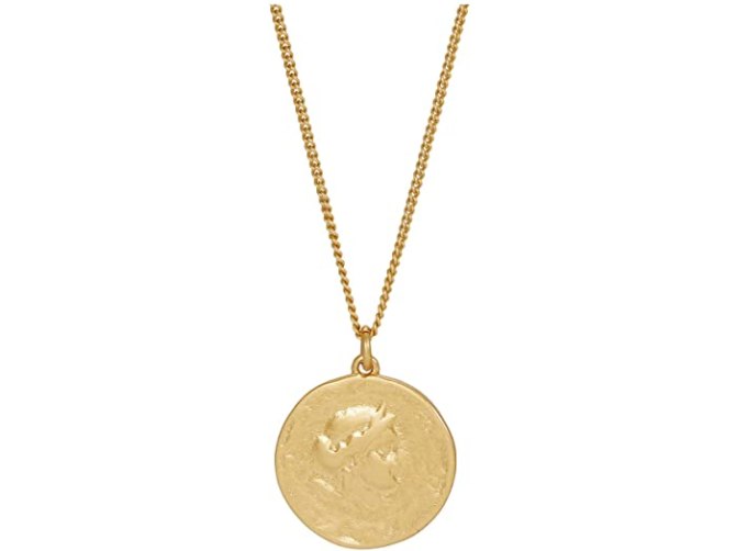 STYLECASTER | Maeve Reilly Zappos Holiday Shopping