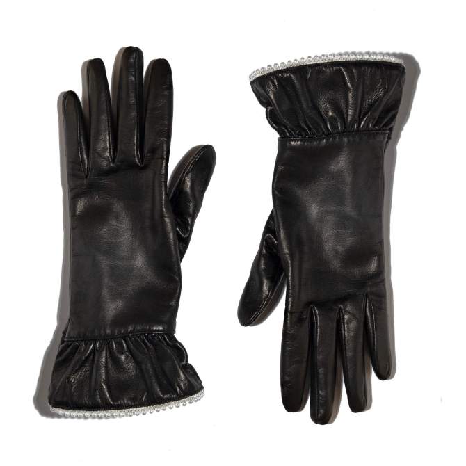 STYLECASTER | Matching Coats & Gloves