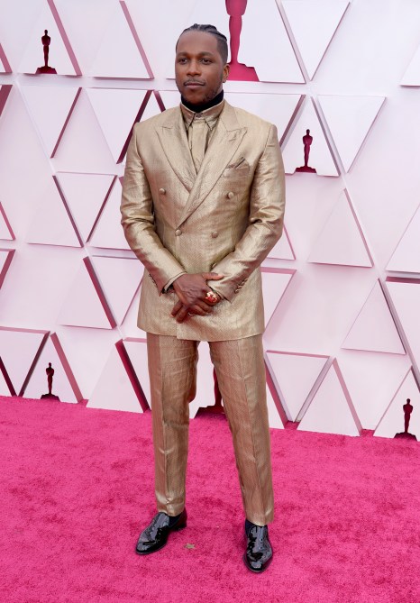 STYLECASTER | Oscars Gold Dress Trend