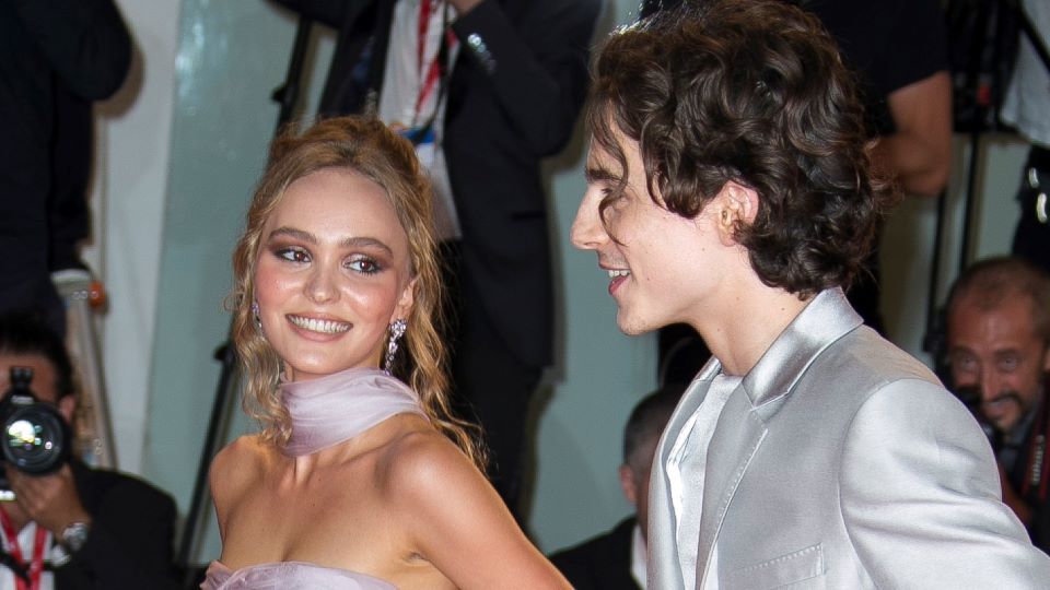 lily-rose-depp-timothee-chalamet