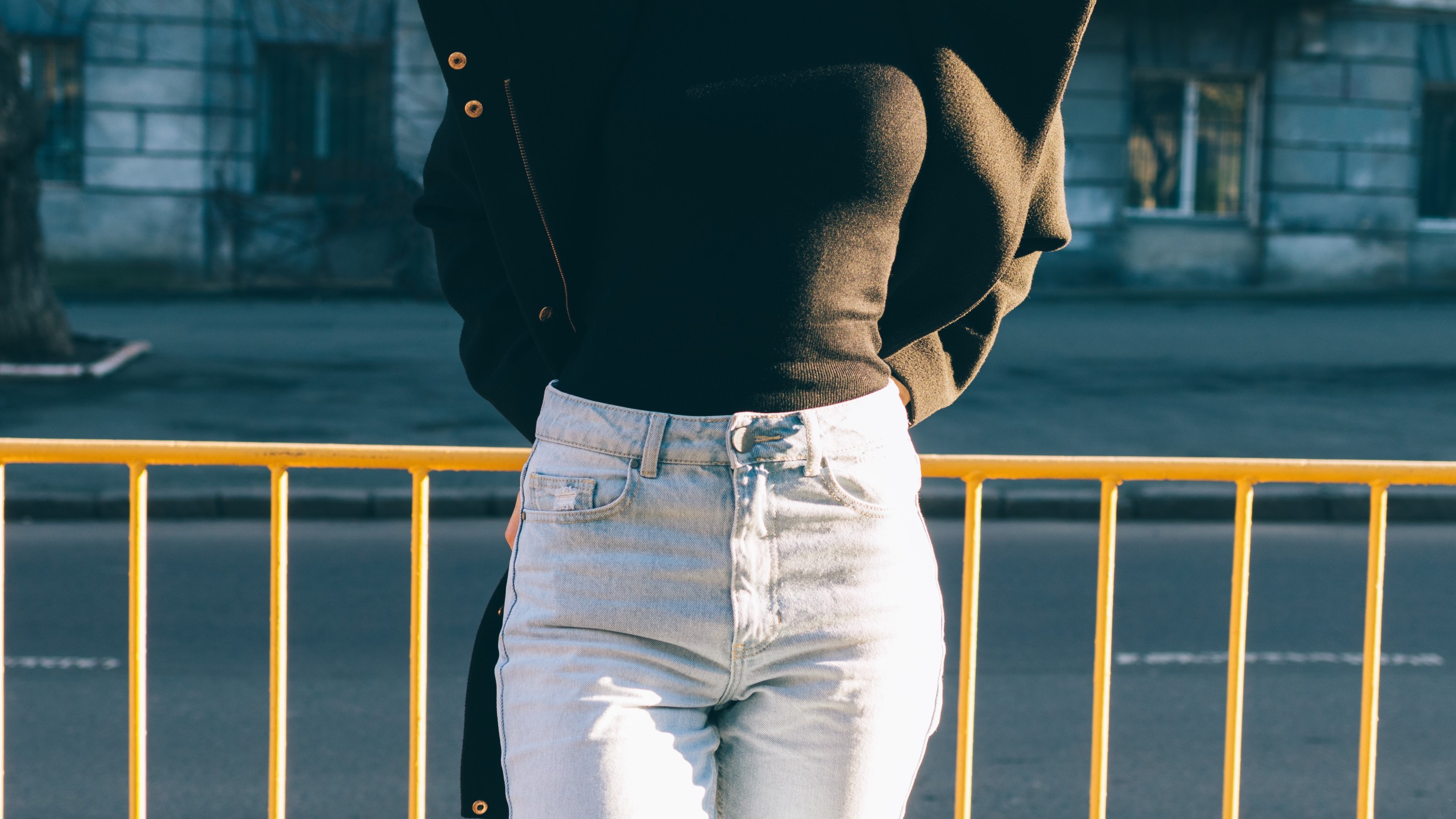 High Waisted Jeans