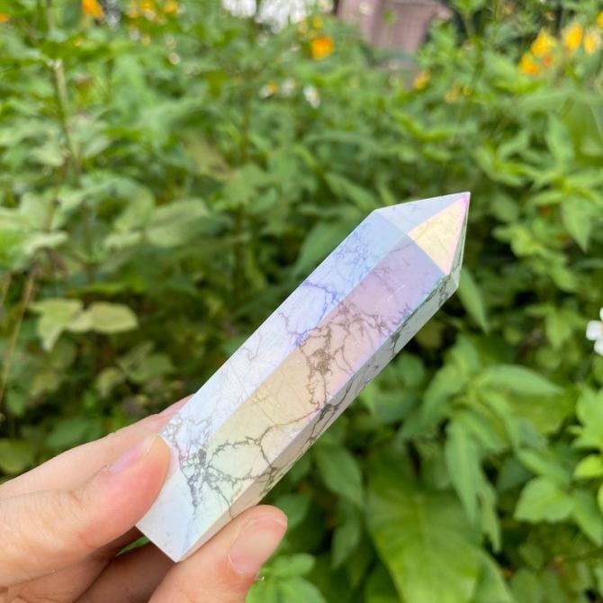 STYLECASTER | Crystals For Gemini