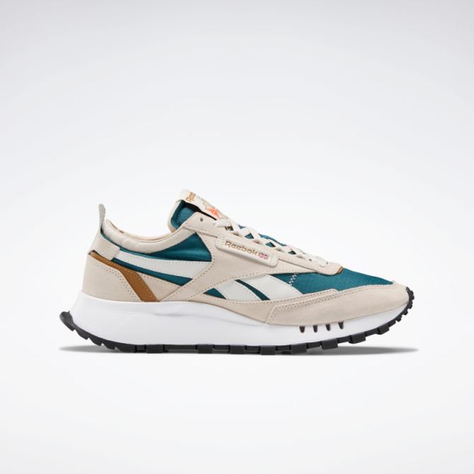 STYLECASTER | Sneaker Trends 2021