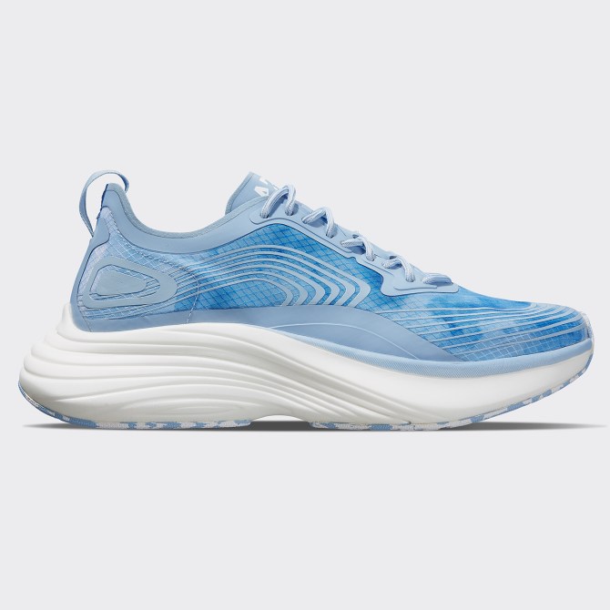 STYLECASTER | APL Streamline Sneaker Review