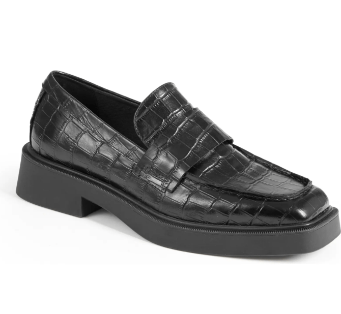 STYLECASTER | 2021 Shoe Trends