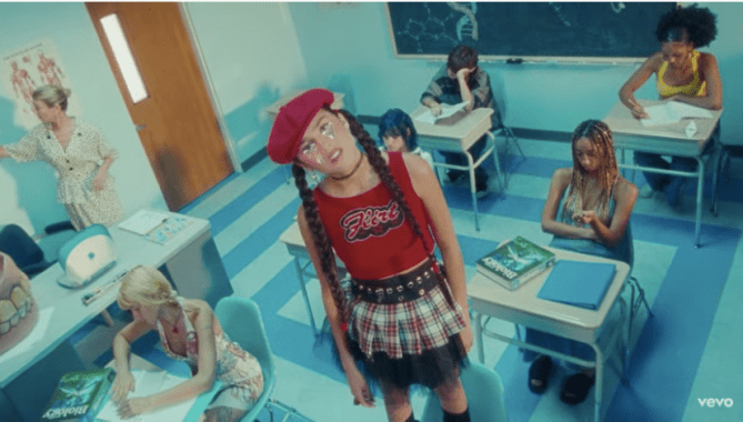 Olivia Rodrigo pigtails