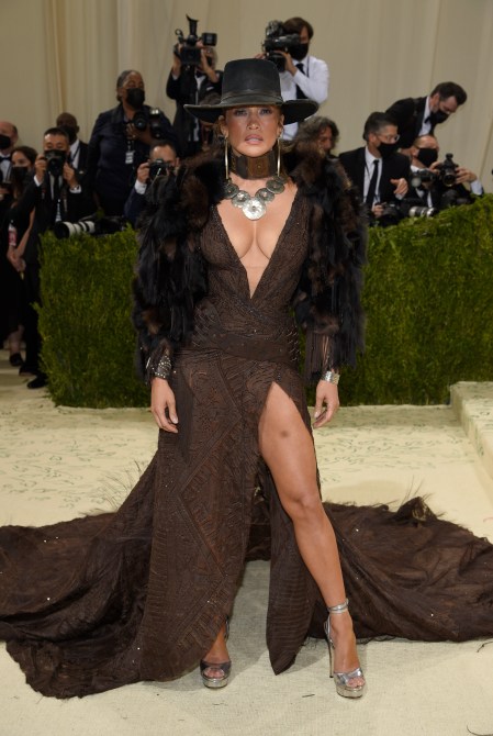 Jennifer Lopez Met Gala 2021