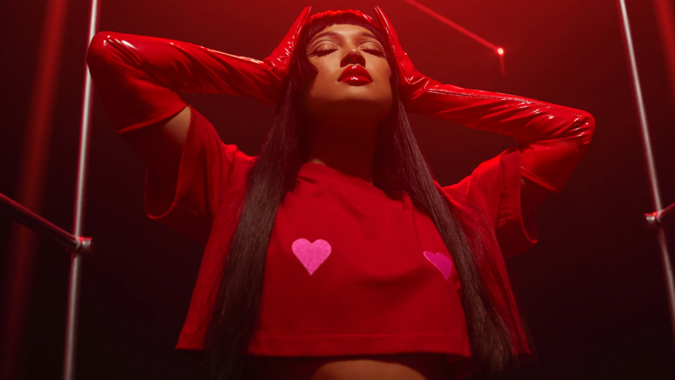 STYLECASTER | Beyonce ivy Park Ivy Heart