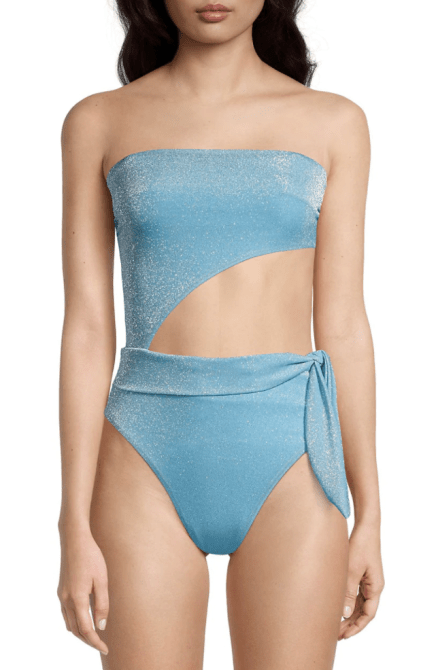 STYLECASTER | Dua Lipa Vacation Look