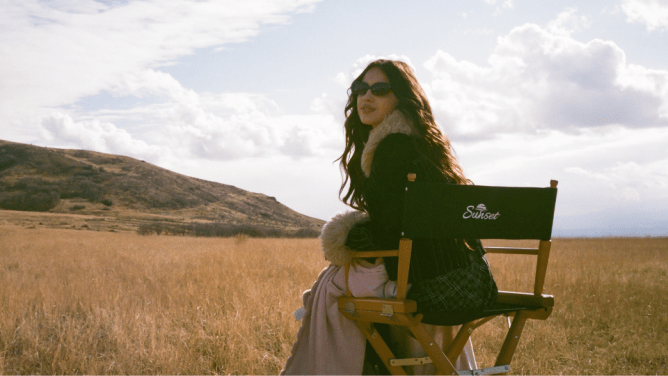 Olivia Rodrigo, 'Driving Home 2 U'