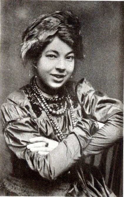 STYLECASTER | Pamela Colman Smith