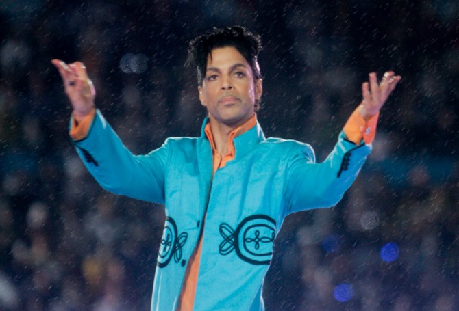 STYLECASTER | Prince