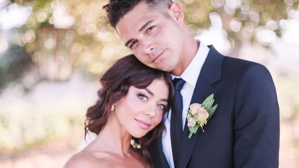 Sarah hyland wedding
