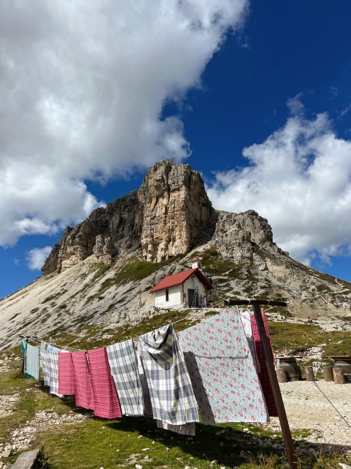 STYLECASTER | Cute Hiking Outfits