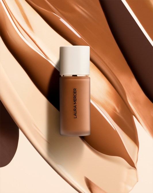 laura Mercier foundation 