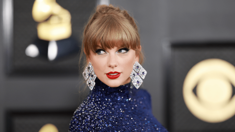 STYLECASTER | Taylor Swift Grammy Awards Look 2023
