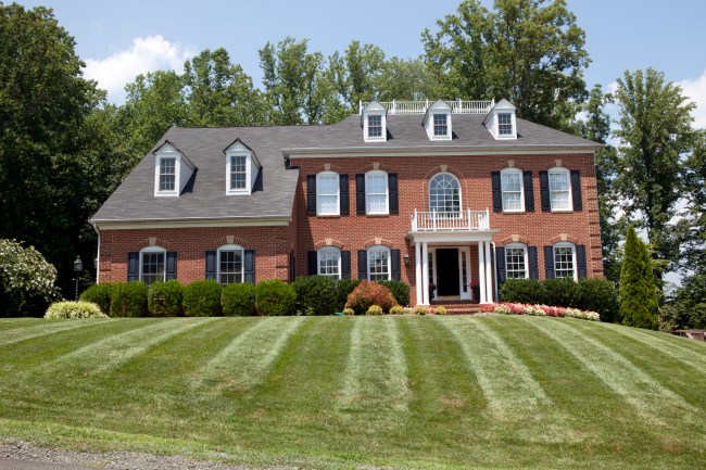 Georgian colonial mansion on the East Coast