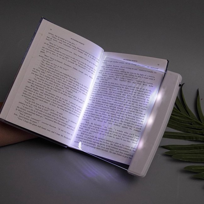 Best Amazon Stocking Stuffers: Book Light