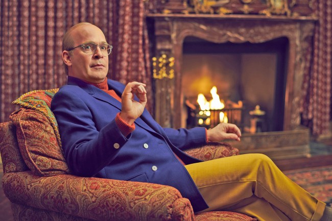 Tom Hollander in Capote vs. The Swans