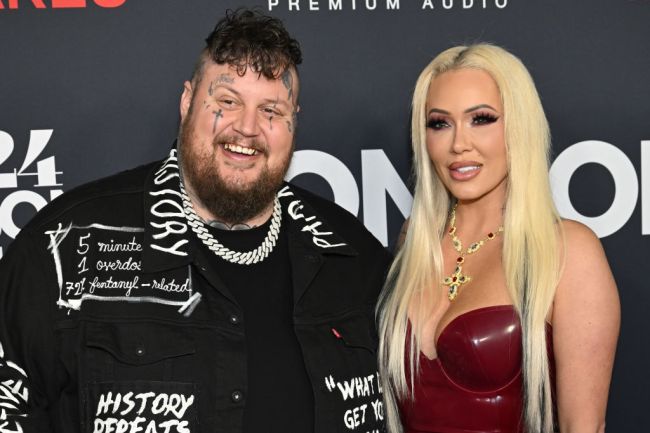 Jelly Roll and Bunnie XO at the 2024 MusiCares Person of the Year Gala honoring Jon Bon Jovi held at The Los Angeles Convention Center on February 2, 2024 in Los Angeles, California.