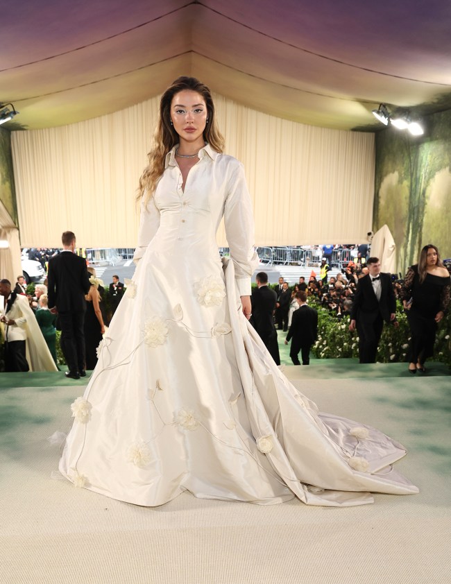 Madelyn Cline - Met Gala 2024