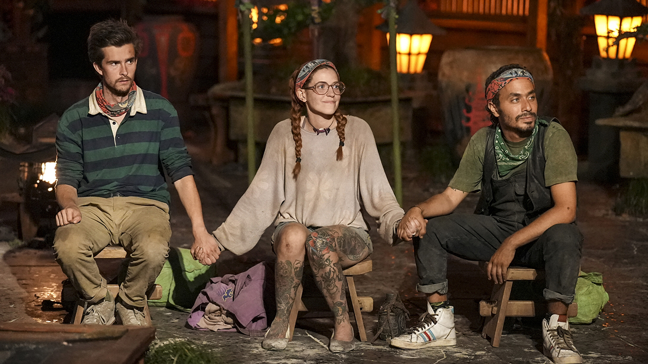 “Friends Going to War” – The remaining five castaways must overcome multiple obstacles to guarantee they cannot be voted out of this game in the penultimate immunity challenge. With the final immunity of the season comes the power to choose who will have to earn their way to the final three. Then, one castaway will be crowned Sole Survivor on the two-hour season finale, followed by the After Show hosted by Jeff Probst, on SURVIVOR, Wednesday, May 22 (8:00-11:00 PM, ET/PT) on the CBS Television Network, and streaming on Paramount+ (live and on-demand for Paramount+ with SHOWTIME subscribers, or on-demand for Paramount+ Essential subscribers the day after the episode airs)*. Jeff Probst serves as host and executive producer.  Pictured (L-R): Charlie Davis, Kenzie Veurink, and Ben Katzman at the final Tribal Council.