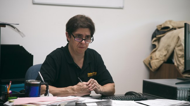 TIRES. Steve Gerben as Will in 102 of TIRES. Cr. Courtesy of Netflix © 2024