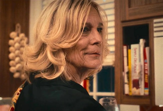 Jamie Lee Curtis in The Bear season 2