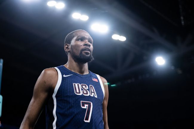 Kevin Durant of USA looks on while the group stage match between Serbia and USA on day two of the Olympic Games Paris 2024 at Stade Pierre Mauroy on July 28, 2024 in Lille, France.