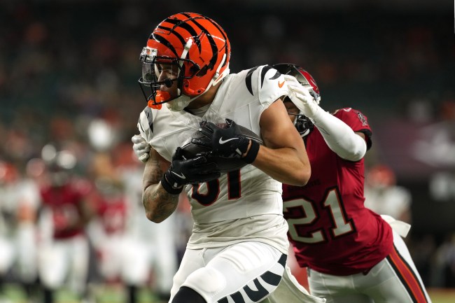 Wide receiver Jermaine Burton #81 of the Cincinnati Bengals carries the ball during the preseason game against the Tampa Bay Buccaneers at Paycor Stadium on August 10, 2024 in Cincinnati, Ohio.