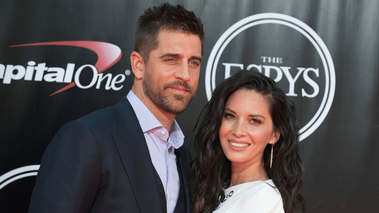 Aaron Rodgers Olivia Munn