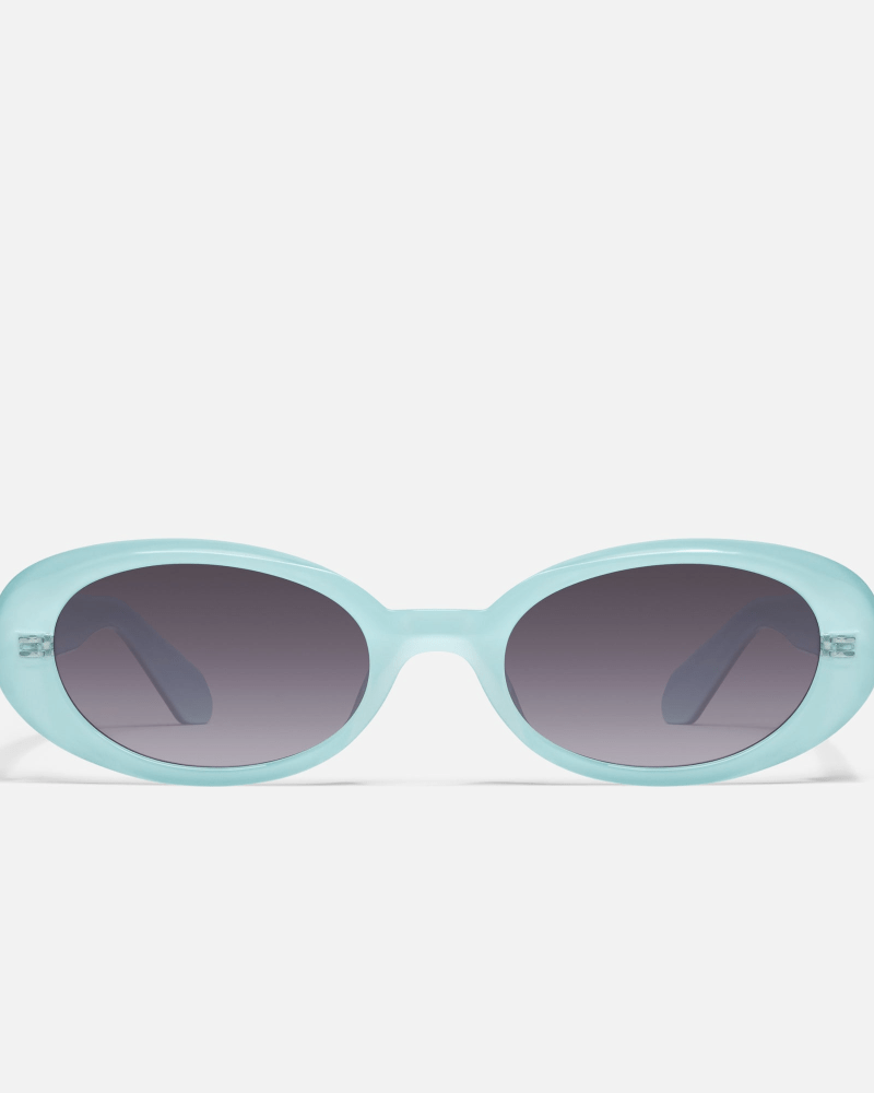 Glasses Trends 2024: Red Frames, Bayonetta Glasses, & 7 Other Styles