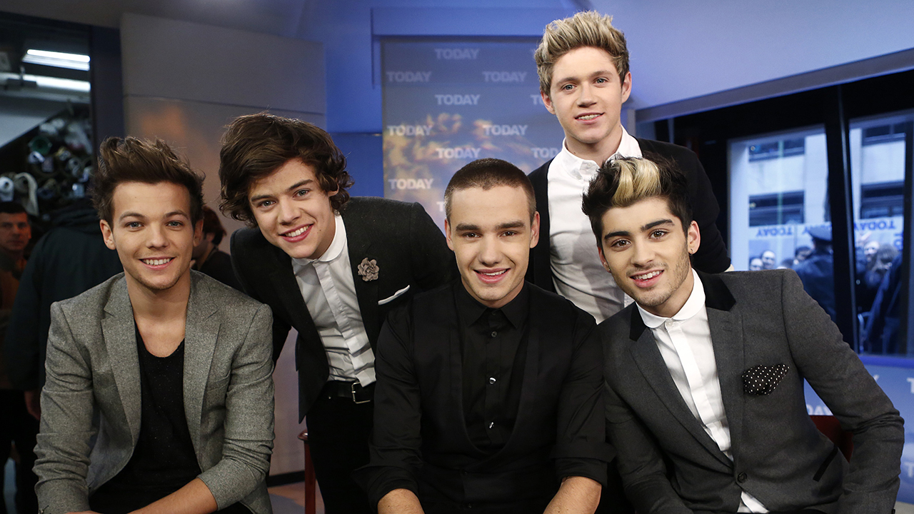 One Direction (l-r) Louis Tomlinson, Harry Styles, Liam Payne, Niall Horan, Zayn Malik appears on NBC News' "Today" show