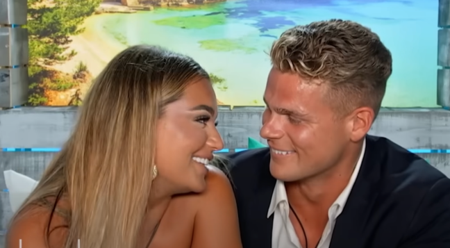 Lucinda, Zac Love Island Australia
