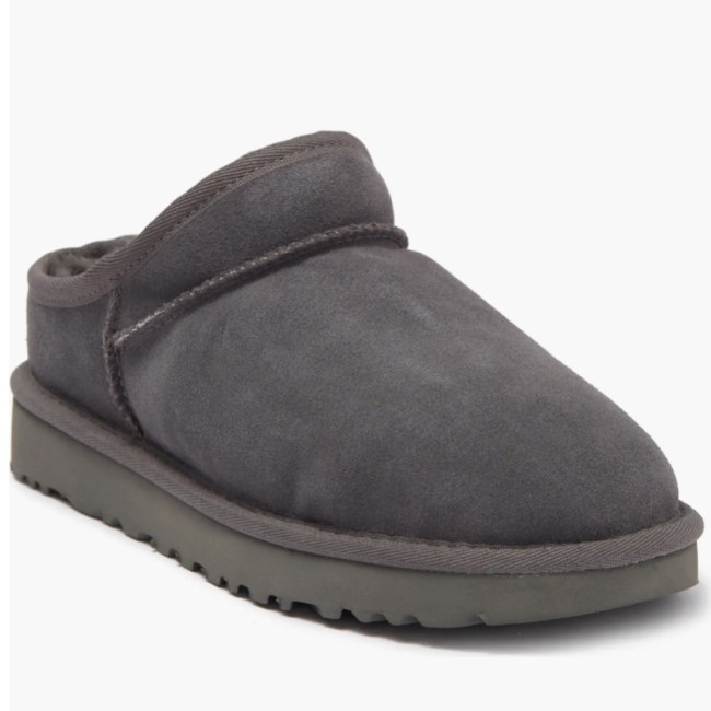 UGG Classic Slipper